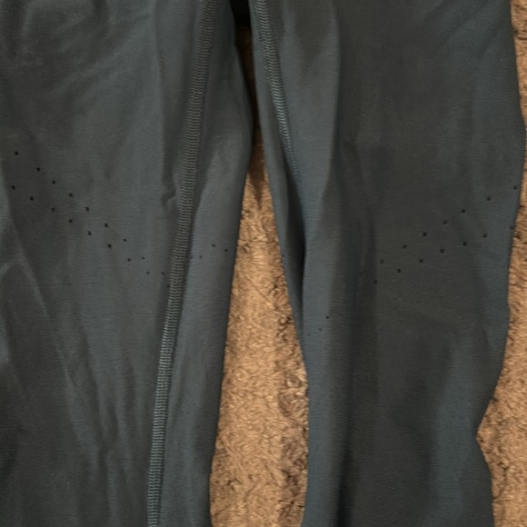 LuLulemon leggings EUC! - Picture 3 of 7